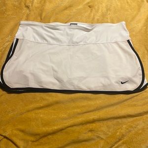 White Nike tennis skirt